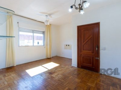 Apartamento à venda com 81m², 3 quartos, 1 vaga no bairro Tristeza em Porto Alegre - Foto 7