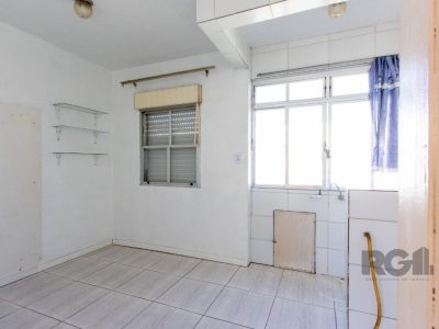 Apartamento à venda com 81m², 3 quartos, 1 vaga no bairro Tristeza em Porto Alegre - Foto 11