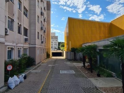 Apartamento à venda com 46m², 2 quartos, 1 suíte, 1 vaga no bairro Glória em Porto Alegre - Foto 2