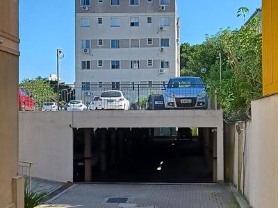 Apartamento à venda com 46m², 2 quartos, 1 suíte, 1 vaga no bairro Glória em Porto Alegre - Foto 4