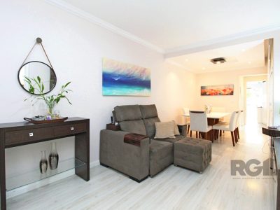 Apartamento à venda com 84m², 2 quartos, 1 suíte no bairro Rio Branco em Porto Alegre - Foto 2