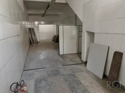 Predio à venda com 1.750m², 6 vagas no bairro Floresta em Porto Alegre - Foto 29