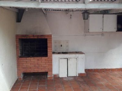 Casa à venda com 200m², 3 quartos, 1 suíte, 4 vagas no bairro Ipanema em Porto Alegre - Foto 30