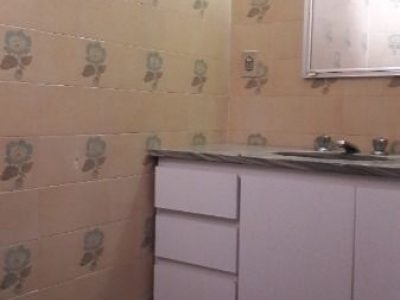 Casa à venda com 200m², 3 quartos, 1 suíte, 4 vagas no bairro Ipanema em Porto Alegre - Foto 22