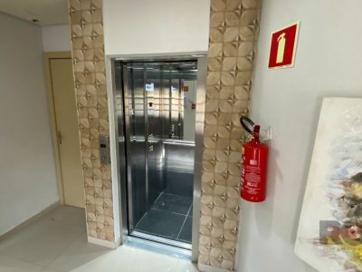 Apartamento à venda com 67m², 2 quartos no bairro Partenon em Porto Alegre - Foto 37