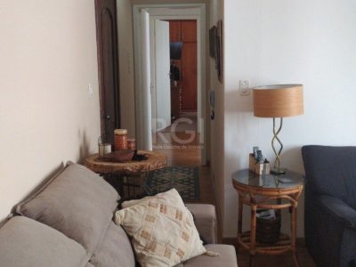 Apartamento à venda com 58m², 2 quartos no bairro Rio Branco em Porto Alegre - Foto 3