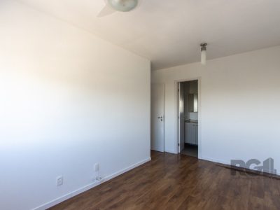 Apartamento à venda com 60m², 2 quartos, 1 suíte, 2 vagas no bairro Glória em Porto Alegre - Foto 5