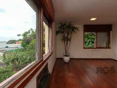 Apartamento à venda com 142m², 3 quartos, 1 suíte, 2 vagas no bairro Santa Tereza em Porto Alegre - Foto 5