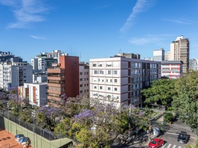 Cobertura à venda com 245m², 3 quartos, 1 suíte, 2 vagas no bairro Moinhos de Vento em Porto Alegre - Foto 8