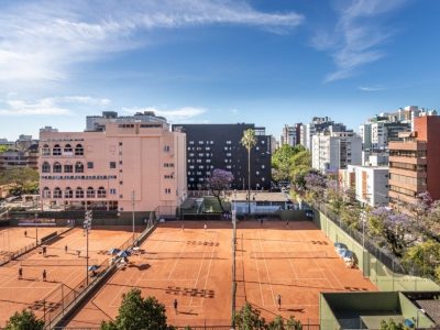 Cobertura à venda com 245m², 3 quartos, 1 suíte, 2 vagas no bairro Moinhos de Vento em Porto Alegre - Foto 9