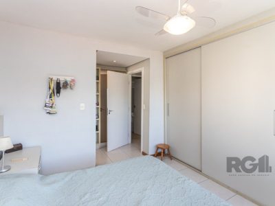 Cobertura à venda com 245m², 3 quartos, 1 suíte, 2 vagas no bairro Moinhos de Vento em Porto Alegre - Foto 24