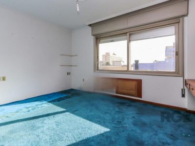 Apartamento à venda com 332m², 5 quartos, 1 suíte, 2 vagas no bairro Menino Deus em Porto Alegre - Foto 24