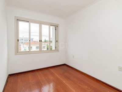 Apartamento à venda com 72m², 3 quartos no bairro Cristo Redentor em Porto Alegre - Foto 7