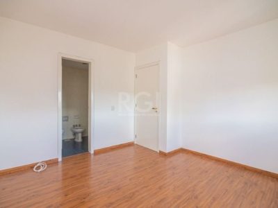 Apartamento à venda com 95m², 3 quartos, 1 suíte, 2 vagas no bairro Mont Serrat em Porto Alegre - Foto 17