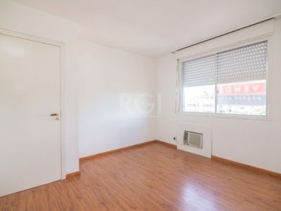 Apartamento à venda com 95m², 3 quartos, 1 suíte, 2 vagas no bairro Mont Serrat em Porto Alegre - Foto 19