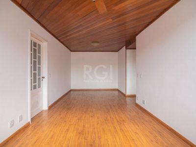 Apartamento à venda com 95m², 3 quartos, 1 suíte, 2 vagas no bairro Mont Serrat em Porto Alegre - Foto 10