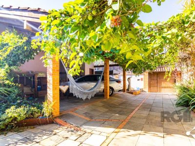 Casa à venda com 200m², 4 quartos, 3 suítes, 2 vagas no bairro Ipanema em Porto Alegre - Foto 44