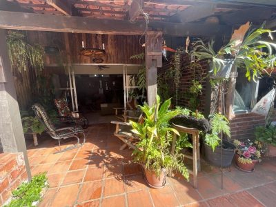 Casa à venda com 400m², 5 quartos, 3 suítes, 4 vagas no bairro Ipanema em Porto Alegre - Foto 23