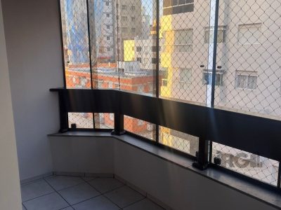 Apartamento à venda com 41m², 1 quarto no bairro Centro em Capão da Canoa - Foto 6