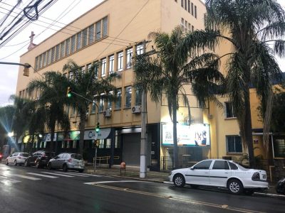 Apartamento à venda com 53m², 3 quartos no bairro Navegantes em Porto Alegre - Foto 31