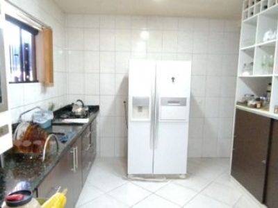 Casa à venda com 85m², 2 quartos, 1 suíte, 2 vagas no bairro Tristeza em Porto Alegre - Foto 13