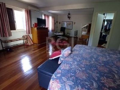 Casa à venda com 683m², 4 quartos, 3 suítes, 6 vagas no bairro Tristeza em Porto Alegre - Foto 7