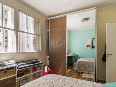 Apartamento à venda com 61m², 2 quartos no bairro São João em Porto Alegre - Foto 8