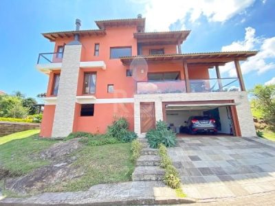 Casa Condominio à venda com 250m², 3 quartos, 1 suíte, 2 vagas no bairro Glória em Porto Alegre - Foto 2