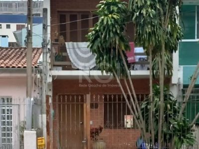 Casa à venda com 96m², 3 quartos, 1 vaga no bairro Menino Deus em Porto Alegre - Foto 2