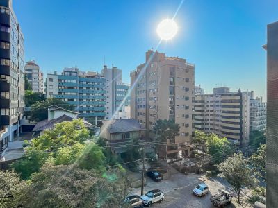 Apartamento à venda com 90m², 2 quartos, 2 suítes, 2 vagas no bairro Auxiliadora em Porto Alegre - Foto 27