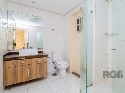 Apartamento à venda com 70m², 3 quartos, 1 vaga no bairro Vila Ipiranga em Porto Alegre - Foto 11