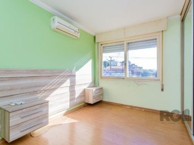 Apartamento à venda com 70m², 3 quartos, 1 vaga no bairro Vila Ipiranga em Porto Alegre - Foto 12