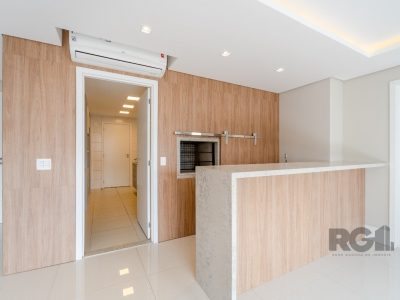 Apartamento à venda com 121m², 3 quartos, 3 suítes, 2 vagas no bairro Petrópolis em Porto Alegre - Foto 8