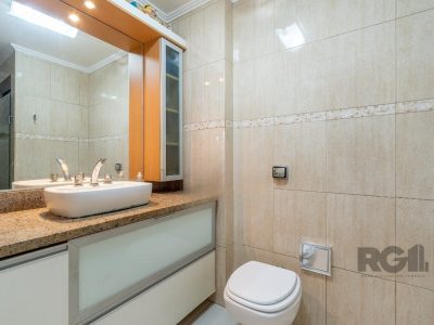 Apartamento à venda com 109m², 3 quartos, 1 suíte, 1 vaga no bairro Moinhos de Vento em Porto Alegre - Foto 11