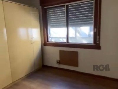 Apartamento à venda com 114m², 3 quartos, 1 suíte, 1 vaga no bairro Moinhos de Vento em Porto Alegre - Foto 9