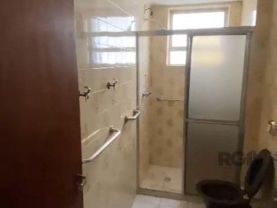 Apartamento à venda com 114m², 3 quartos, 1 suíte, 1 vaga no bairro Moinhos de Vento em Porto Alegre - Foto 10