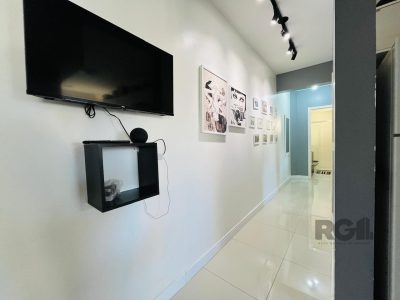 Apartamento à venda com 66m², 2 quartos, 1 suíte, 1 vaga no bairro Menino Deus em Porto Alegre - Foto 11