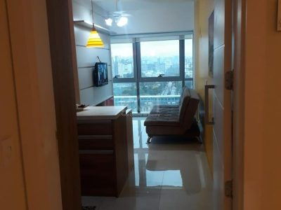 Apartamento à venda com 38m², 1 quarto, 1 vaga no bairro Praia de Belas em Porto Alegre - Foto 2