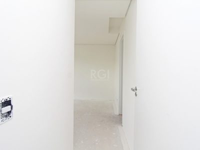 Apartamento à venda com 63m², 2 quartos, 1 suíte, 1 vaga no bairro Menino Deus em Porto Alegre - Foto 17