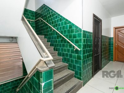 Apartamento à venda com 74m², 2 quartos no bairro Centro Histórico em Porto Alegre - Foto 4