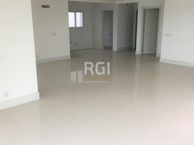 Apartamento à venda com 168m², 4 quartos, 3 suítes, 2 vagas no bairro Centro em Capão da Canoa - Foto 4