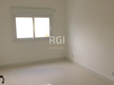 Apartamento à venda com 168m², 4 quartos, 3 suítes, 2 vagas no bairro Centro em Capão da Canoa - Foto 8