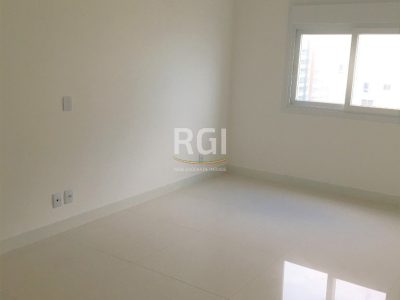 Apartamento à venda com 168m², 4 quartos, 3 suítes, 2 vagas no bairro Centro em Capão da Canoa - Foto 9