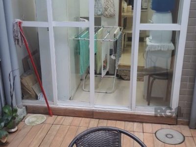 Apartamento à venda com 76m², 2 quartos no bairro Menino Deus em Porto Alegre - Foto 15