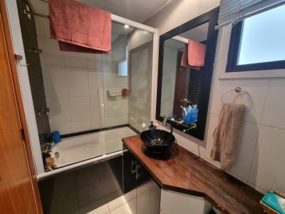 Apartamento à venda com 94m², 3 quartos, 1 suíte, 1 vaga no bairro Tristeza em Porto Alegre - Foto 12