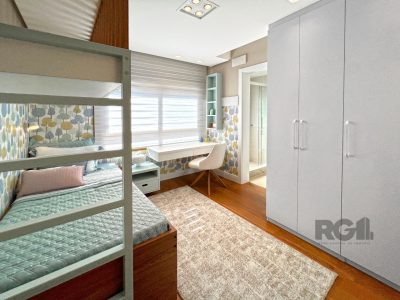 Apartamento à venda com 153m², 3 quartos, 3 suítes, 2 vagas no bairro Menino Deus em Porto Alegre - Foto 13