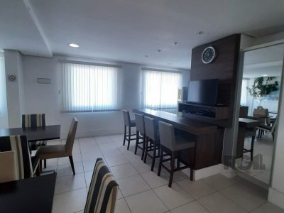 Apartamento à venda com 58m², 2 quartos, 1 suíte, 1 vaga no bairro Azenha em Porto Alegre - Foto 29