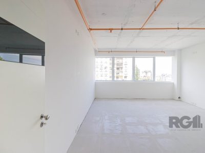 Conjunto/Sala à venda com 40m², 1 vaga no bairro Mont Serrat em Porto Alegre - Foto 9