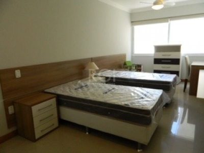 Apartamento à venda com 190m², 4 quartos, 4 suítes, 3 vagas no bairro Navegantes em Capão da Canoa - Foto 12