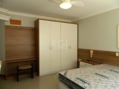 Apartamento à venda com 190m², 4 quartos, 4 suítes, 3 vagas no bairro Navegantes em Capão da Canoa - Foto 18